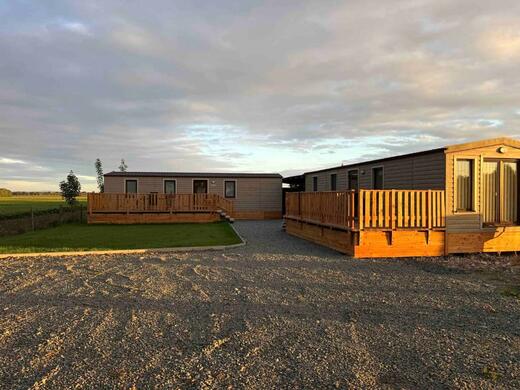 Západ slunce nad mobilními domy | Ubytování