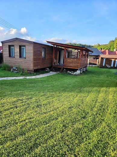 Kolik stojí mobilní dům v roce 2026? Přehled cen a typů mobilních domů