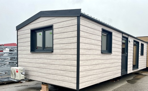 Mobilní dům Super Arktik – boční pohled na celoroční mobilheim