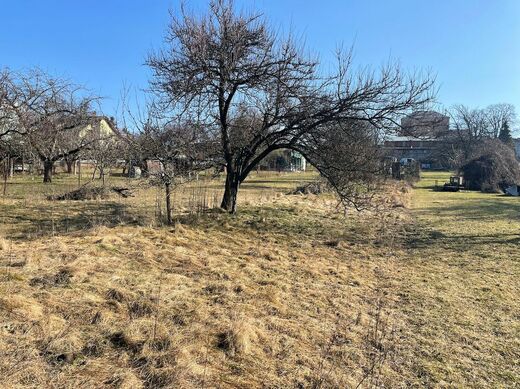 Mobilní dům na pozemku – stav před úpravou