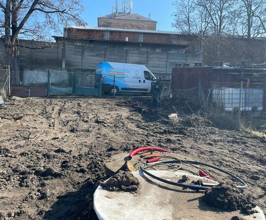 Vyčištění pozemku pro mobilní dům | Příprava terénu