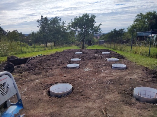 Základy pro mobilní dům – zemní patky